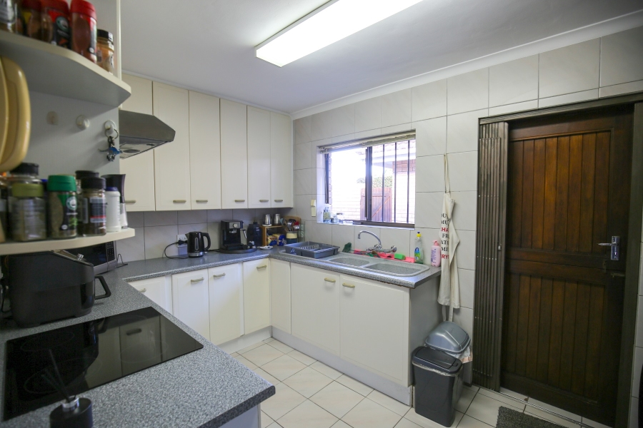 3 Bedroom Property for Sale in Lower Robberg Western Cape